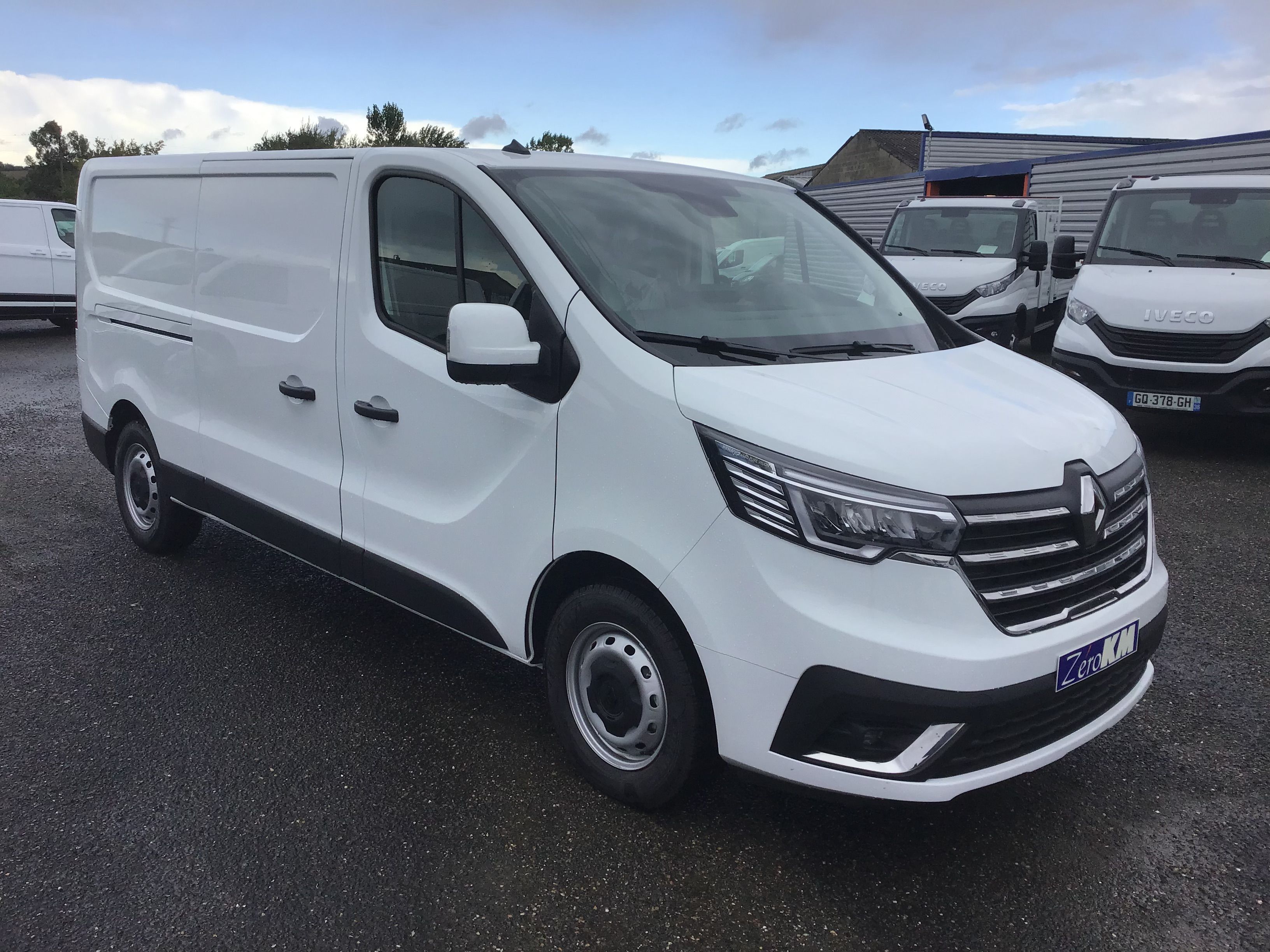 RENAULT TRAFIC FOURGON L2H1 3T 2.0 BLUE DCI 150 ADVANCE +CAMERA occasion