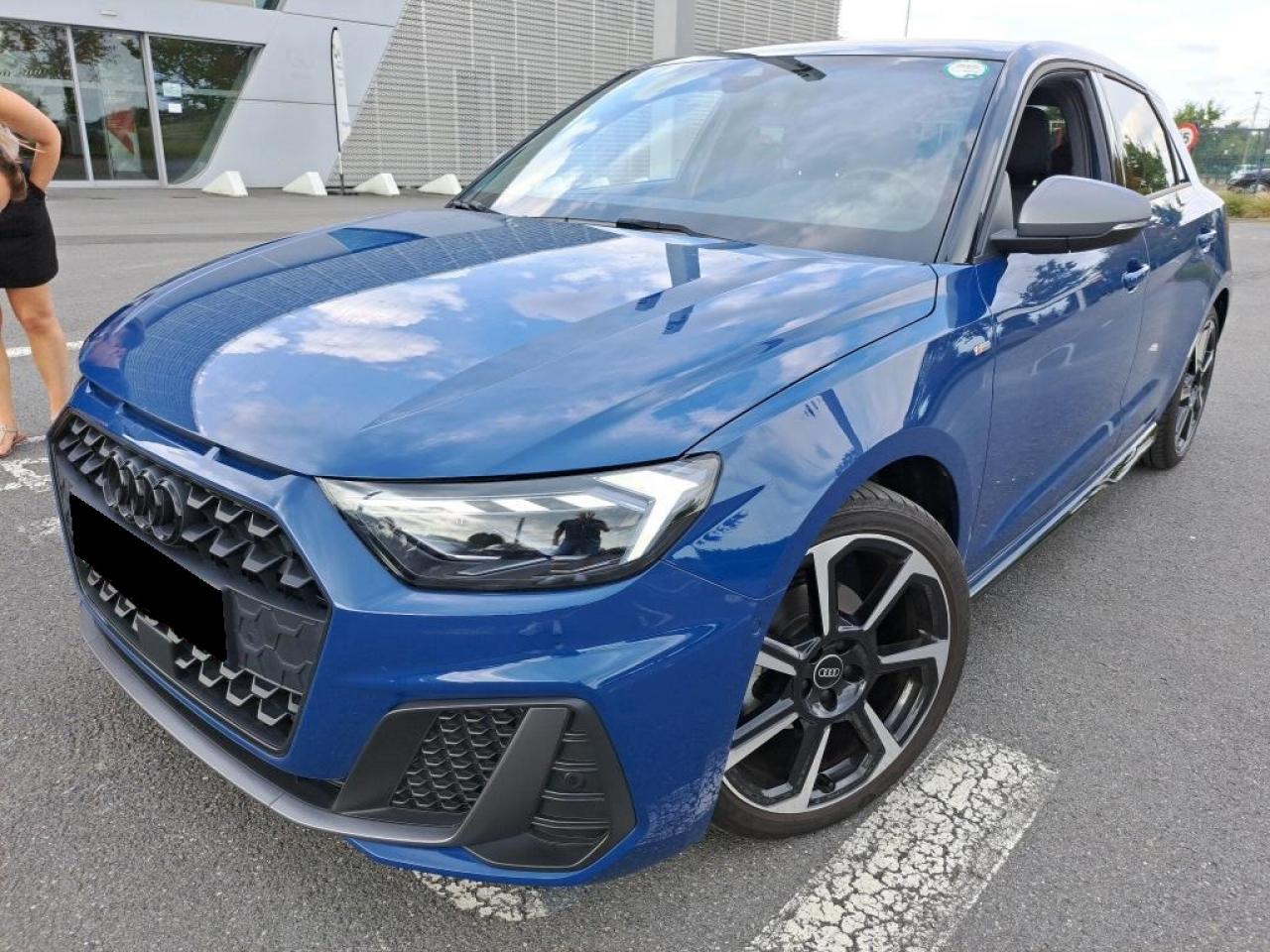 AUDI A1 SPORTBACK 30 TFSI 110 S-Tronic Competition avec GPS et Régulateur adaptatif occasion