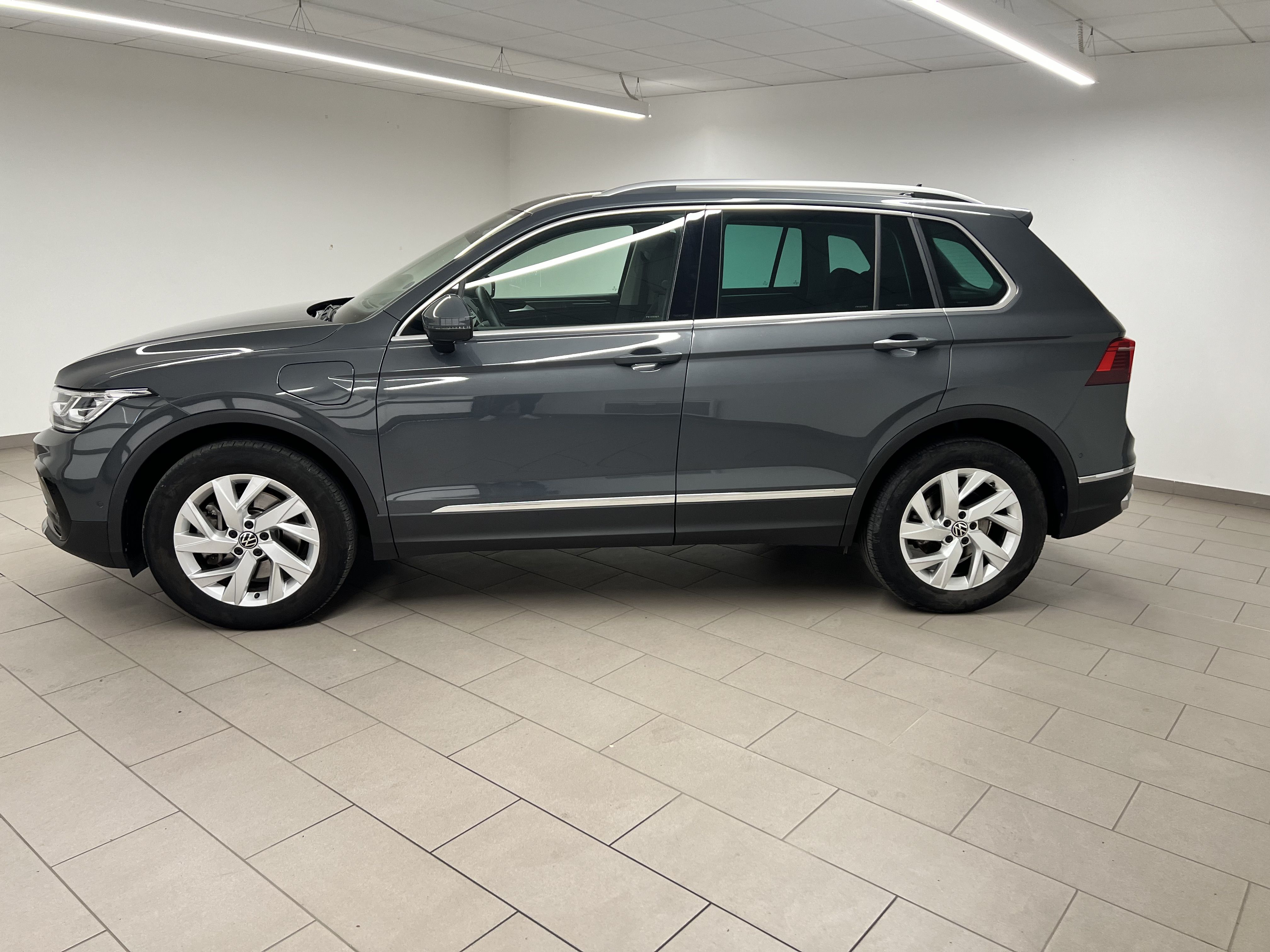 VOLKSWAGEN TIGUAN 1.4 eHybrid 245ch DSG6 Elegance occasion