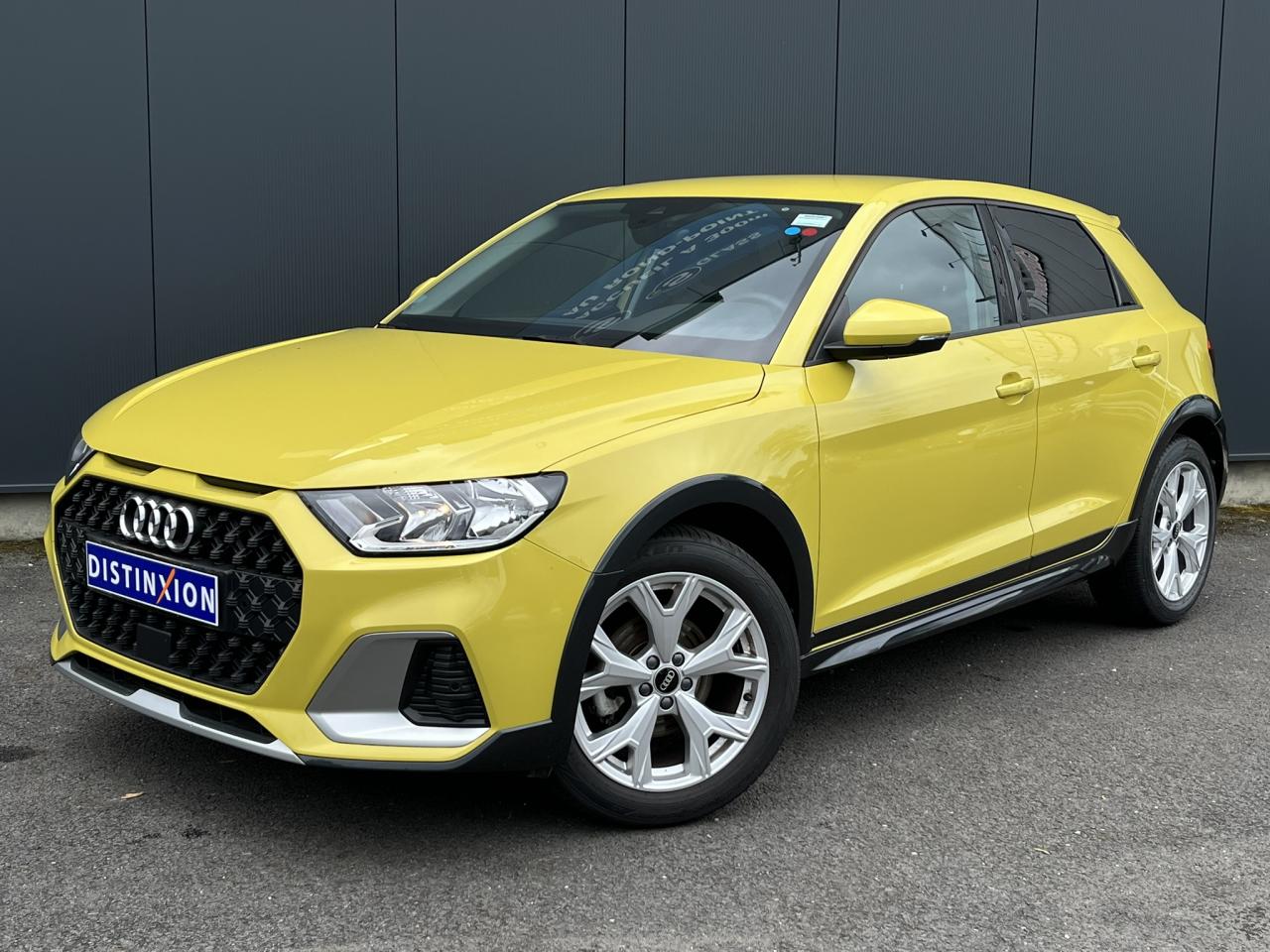 AUDI A1 ALLSTREET 25 TFSI 95 Design avec Sièges chauffants, GPS et Apple Car Play occasion