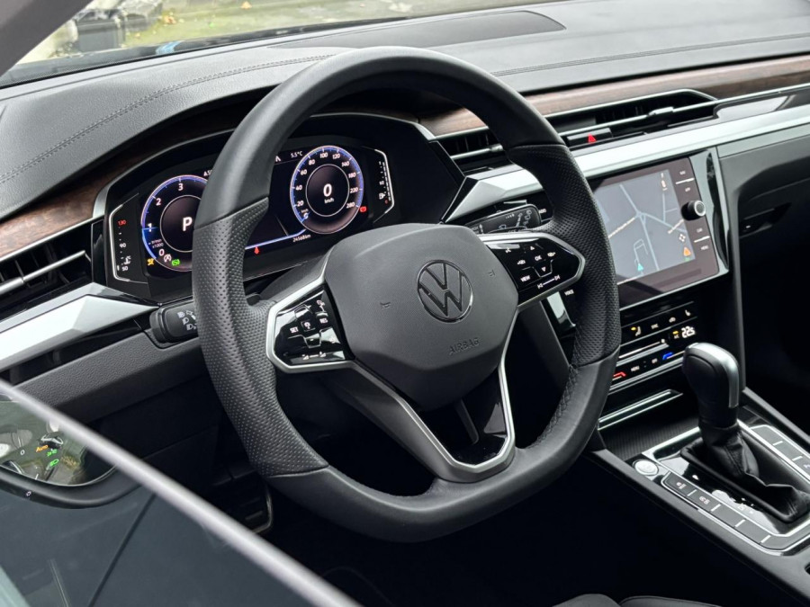 VOLKSWAGEN ARTEON SHOOTING BRAKE 2.0 TDI 150 DSG7 Elegance avec Attelage et Hayon électrique occasion