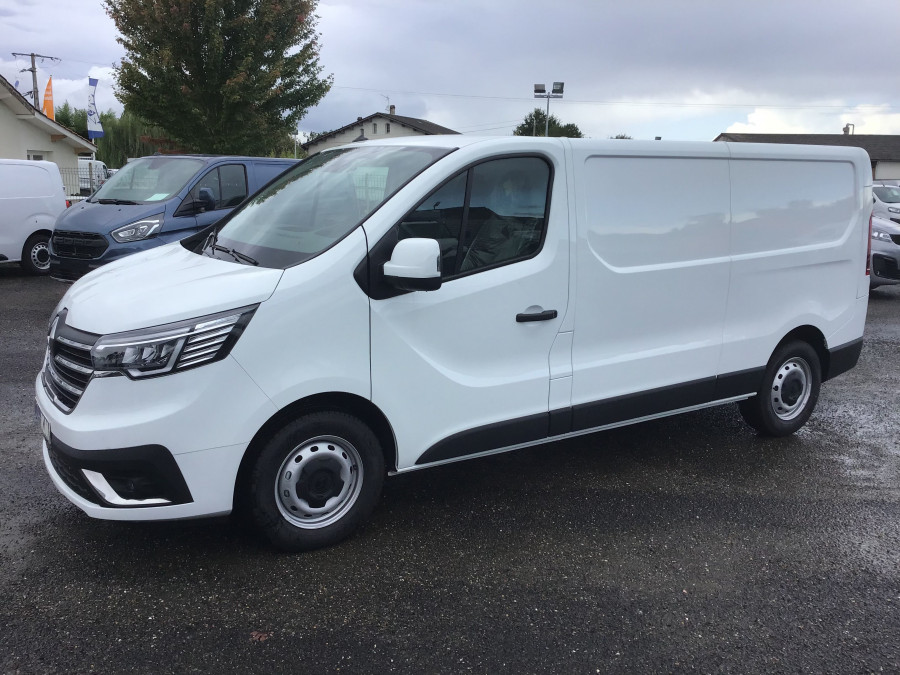 RENAULT TRAFIC FOURGON L2H1 3T 2.0 BLUE DCI 150 ADVANCE +CAMERA occasion