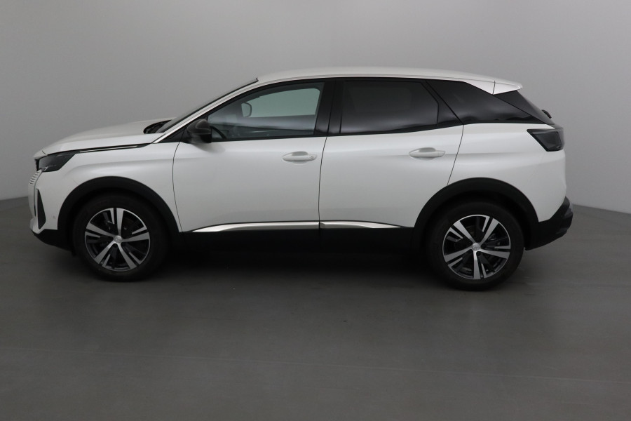 PEUGEOT 3008 EAT8 1.5 BLUEHDI 130 ALLURE PACK S&S occasion