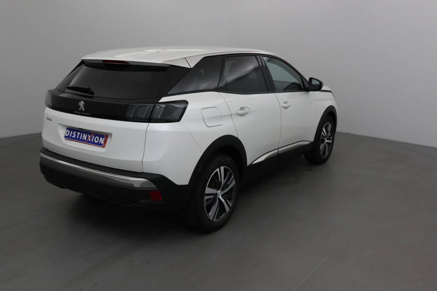 PEUGEOT 3008 EAT8 1.5 BLUEHDI 130 ALLURE PACK S&S occasion