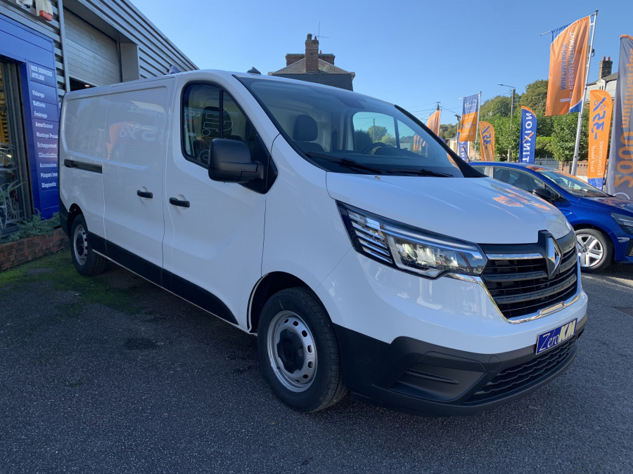 RENAULT TRAFIC FOURGON L2H1 CONFORT 3T dCi 130 PV HT = 24983€ occasion