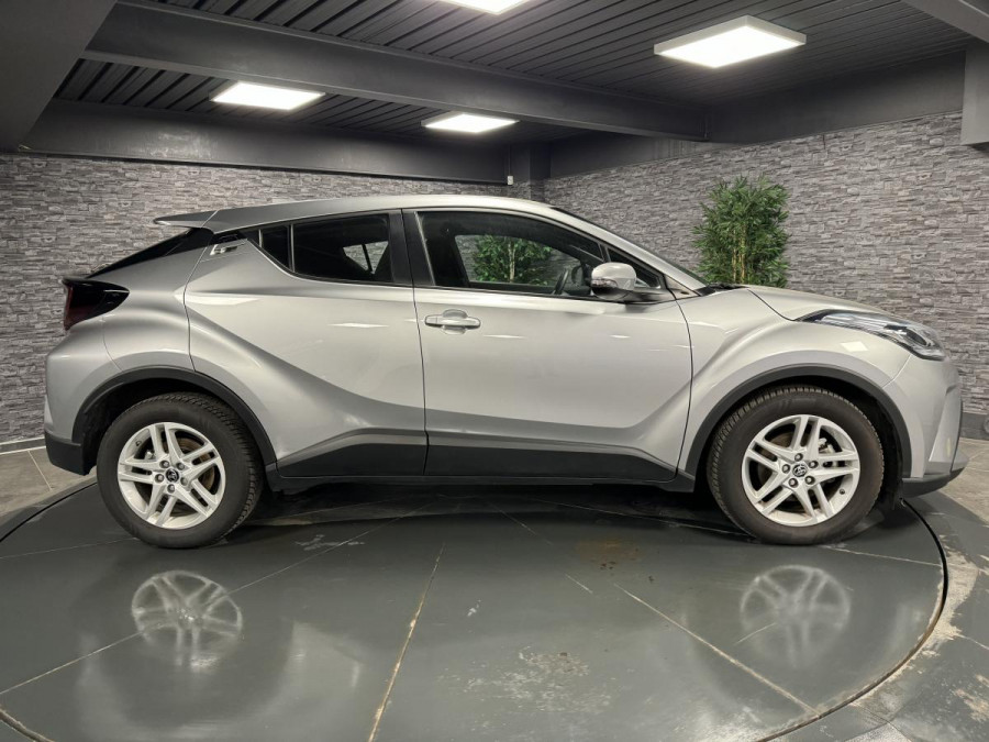 TOYOTA C-HR  1.8 Hybrid - BV e-CVT occasion