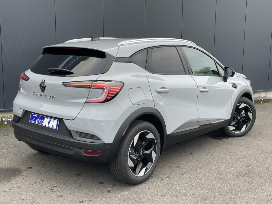 RENAULT CAPTUR NV 1.3 TCE Mild Hybrid 160 EDC Techno avec GPS 10,4\' et Caméra occasion