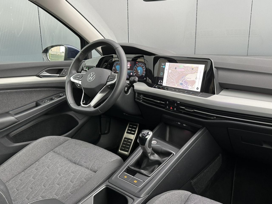 VOLKSWAGEN GOLF 8 VIII 2.0 TDI 115 Active avec GPS, Régulateur adaptatif et Sièges chauffants occasion