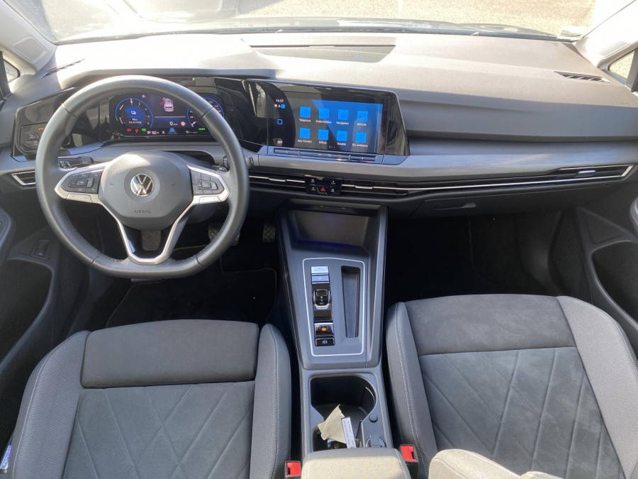 VOLKSWAGEN GOLF 1.4 eHybrid - 204 - DSG 6  VIII BERLINE Style occasion