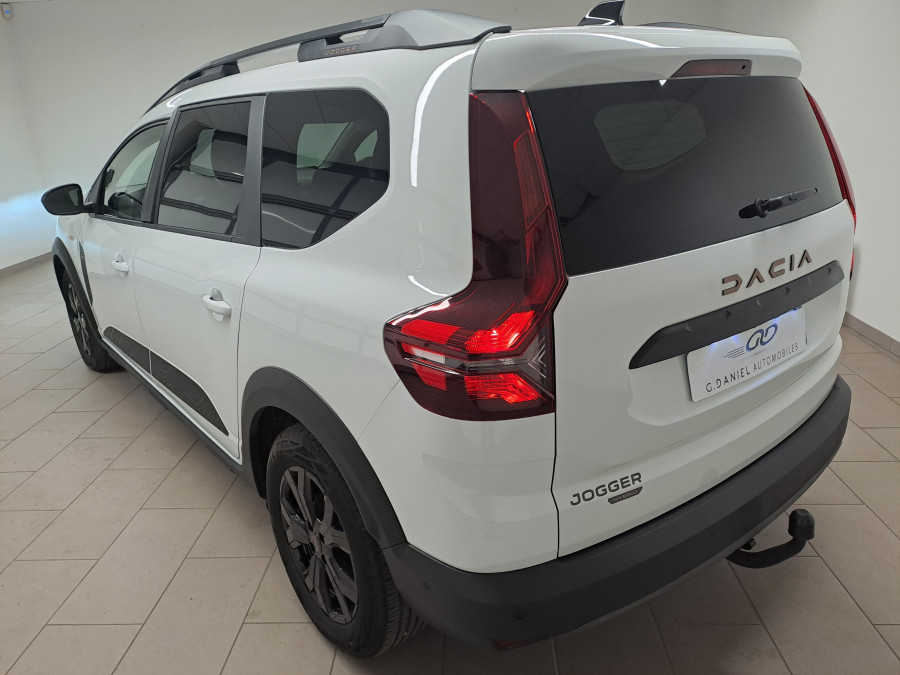 DACIA JOGGER Hybrid 140 5 places Extreme occasion