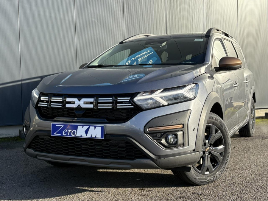 DACIA JOGGER 1.6 Hybrid 140 Extreme 7PL avec Caméra, Sièges chauffants et GPS occasion